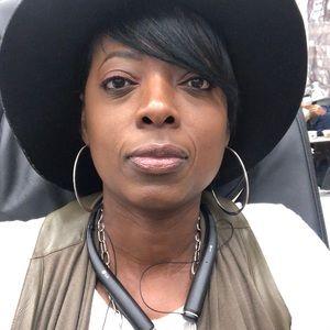 Meet your Posher, Precious